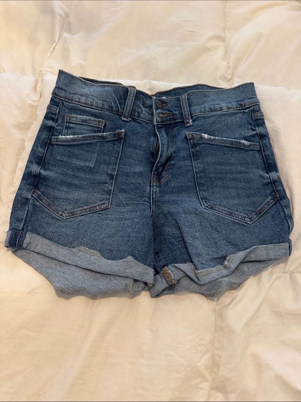 Kensie Medium Blue Rolled Cuff Denim Shorts size 2